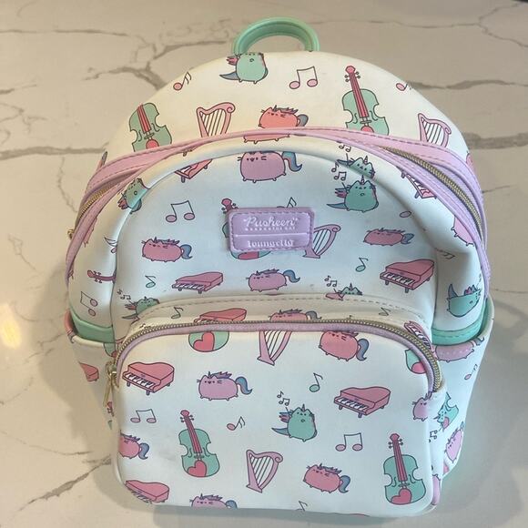 Loungefly pusheen the cat backpack - Picture 1 of 8